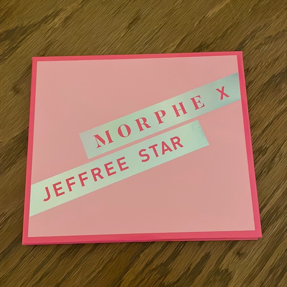 Morphe X Jeffree Star Eyeshadow Palette